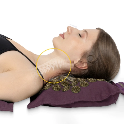 ECO Mata do akupresury z łuskami gryki i kokosem fioletowa