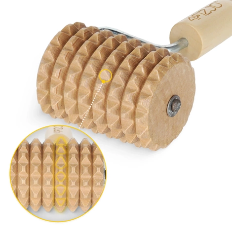Drewniany roller do masażu ciała
