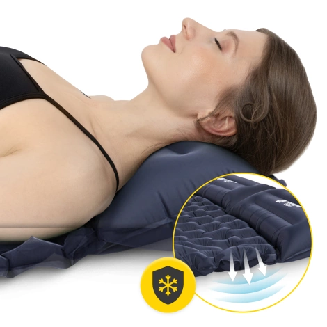 Dmuchany materac turystyczny dwuosobowy samopompujący Mountain Goat granatowy