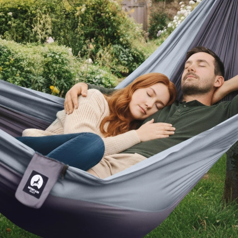 Hamak turystyczny dwuosobowy z moskiterią Mountain Goat szaro-grafitowy