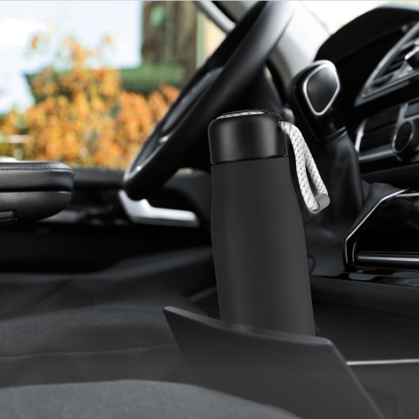 Butelka termiczna z paskiem 540 ml czarna