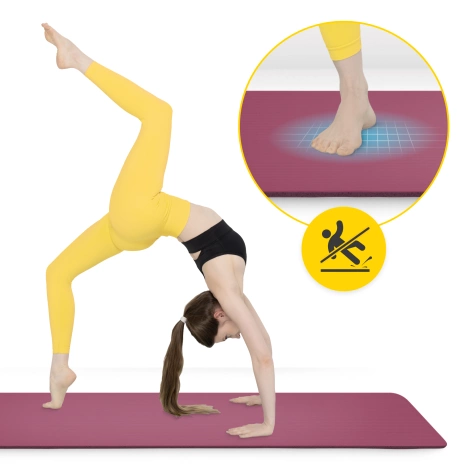 Mata do ćwiczeń fitness i jogi NBR 180 × 60 × 1,5 cm bordowa