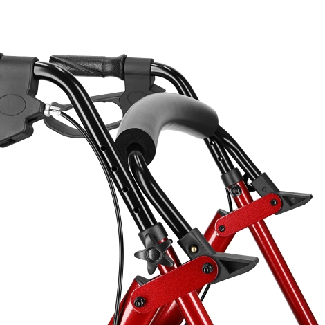 Chodzik czterokołowy z siedziskiem i torbą czerwony